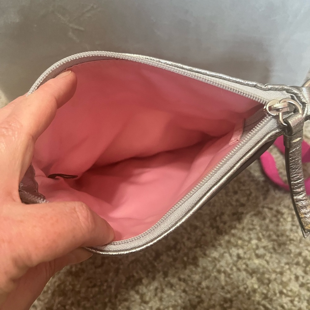 Coach Poppy Butterfly Graffiti Crossbody – EUC - Picture 5 of 8
